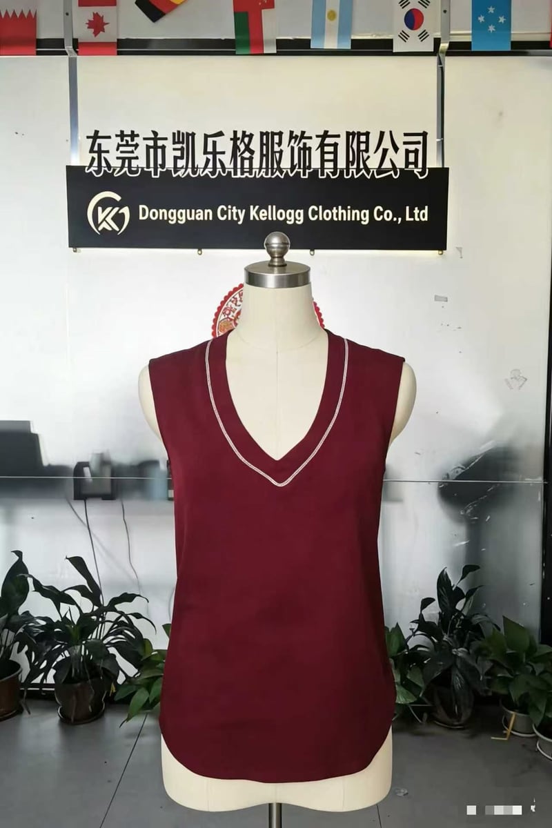 180-220gsm Poly/Spd Blend Contrast Stitch Women's V-Neck Performance Tank Top