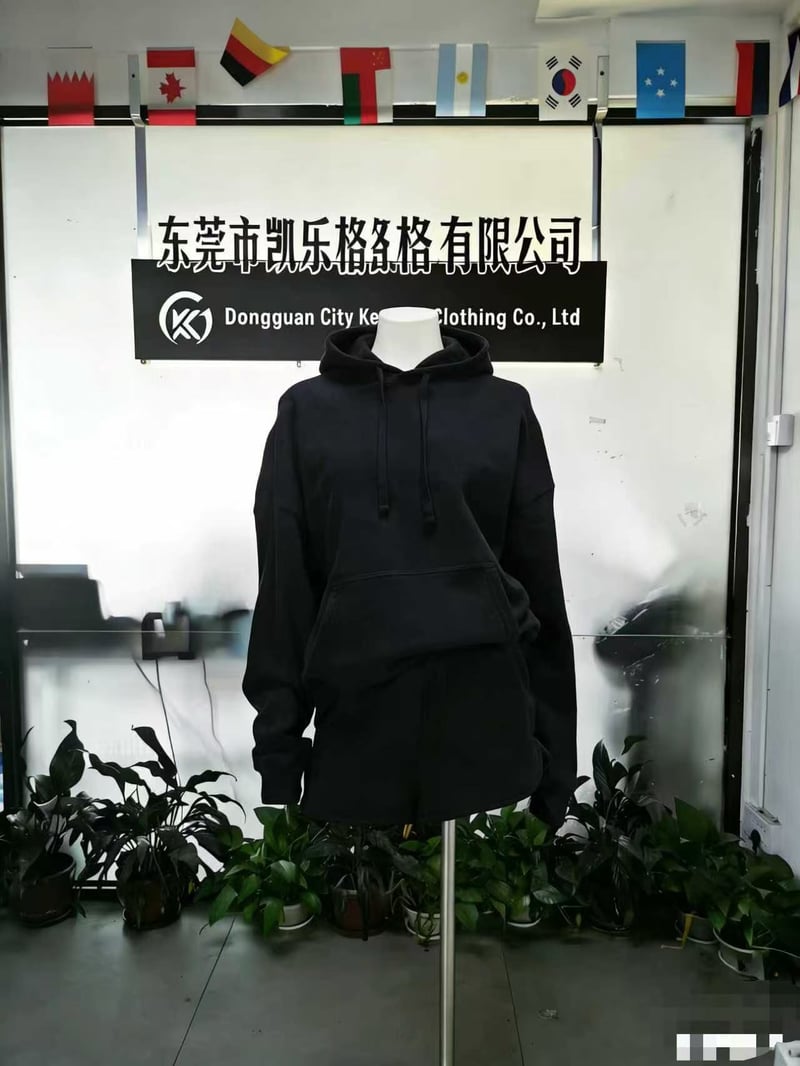 400 GSM Heavyweight Cotton Hoodie Set – Oversized Fit Fleece Lined Pre-Shrunk OEM Custom Tracksuit