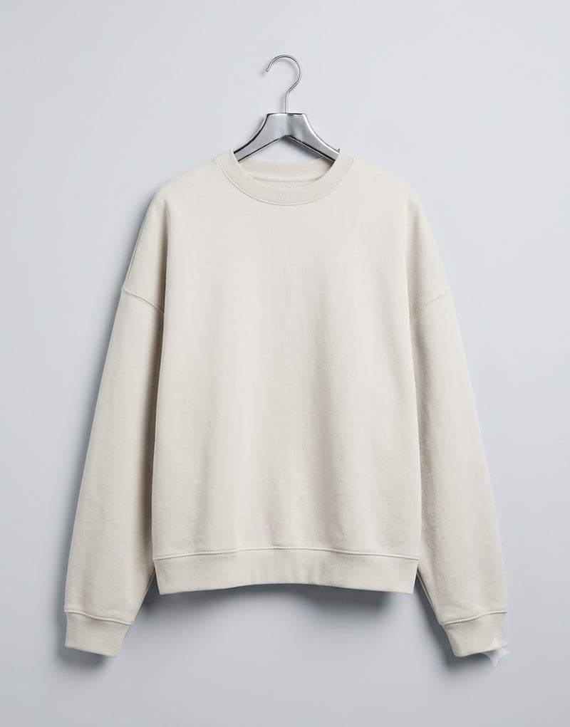 Premium heavyweight crewneck sweatshirt for UK streetwear clothing brands